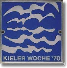 enamelled sailing badge Kieler Woche Plakette 1970